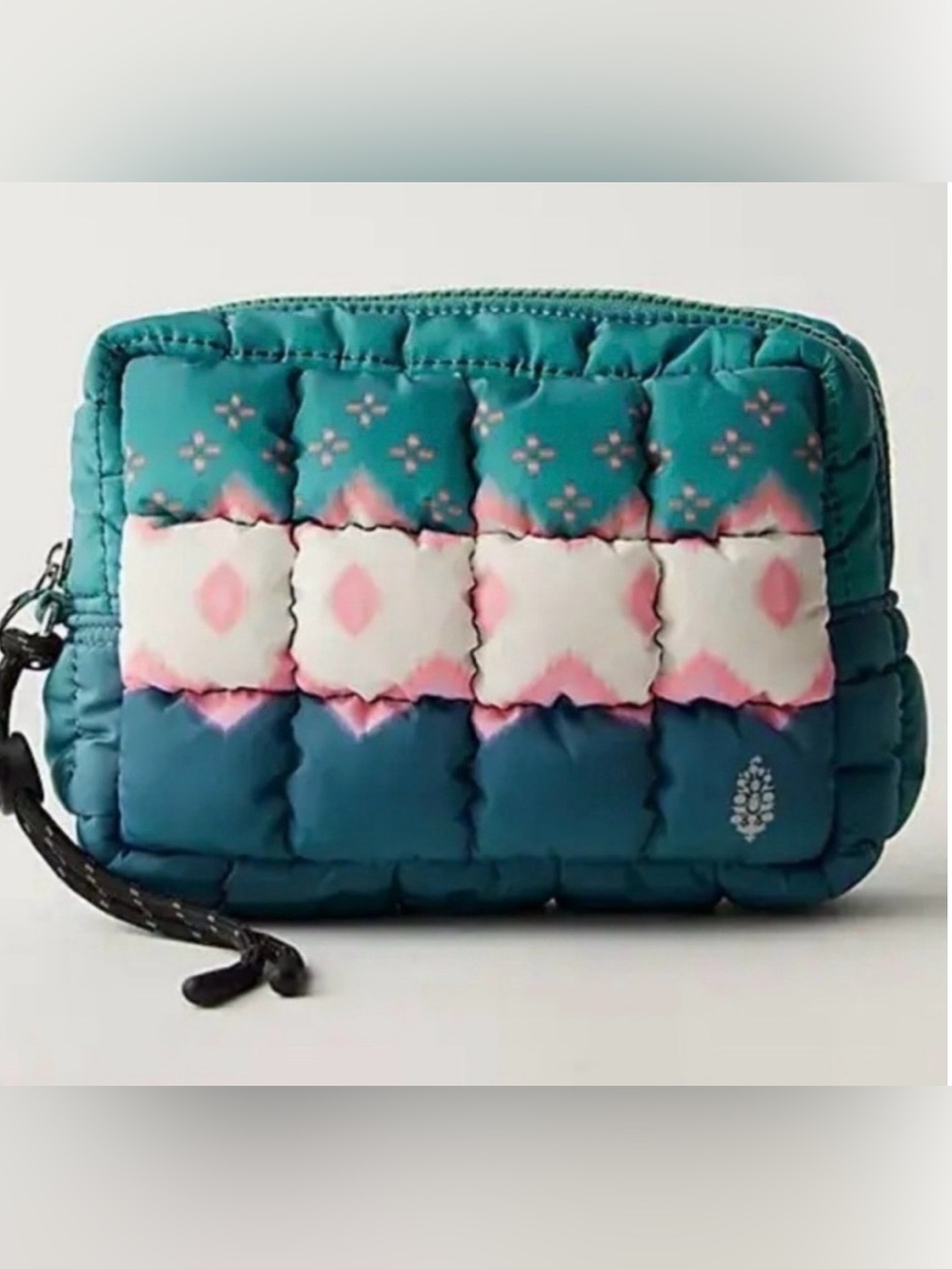 NWT FP Movement by Free People Printed Quilted Pouch